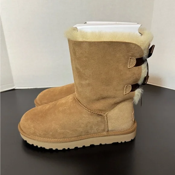 Women’s UGG Bailey bow ll boot - Picture 3 of 5